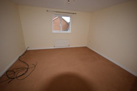 3 bedroom Town house to let in Ingot Close, Brymbo, LL11