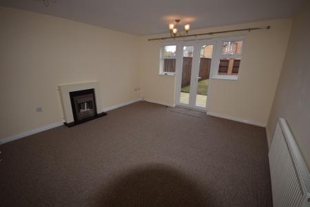 3 bedroom Town house to let in Ingot Close, Brymbo, LL11