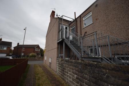 2 bedroom Flat to let in Fagl Lane, Hope, LL12