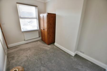 2 bedroom Semi-detached house to let in Bernard Road, Wrexham, LL13