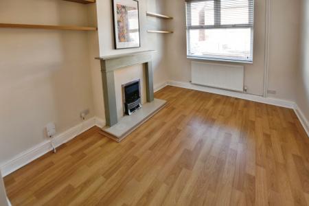 2 bedroom Semi-detached house to let in Bernard Road, Wrexham, LL13
