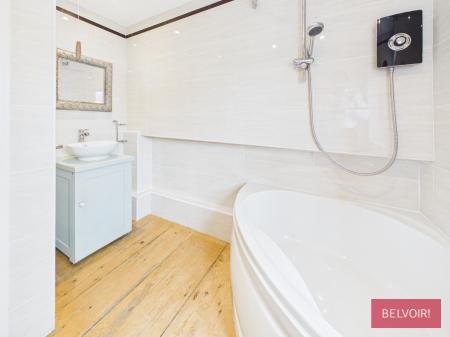 2 bedroom Terraced House for sale in Willow Cottage, Chester Road, Gresford