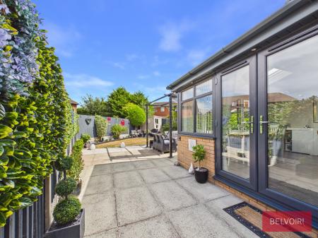 3 bedroom Semi-detached house for sale in Shaftesbury Avenue, Gwersyllt, Wrexham, LL11