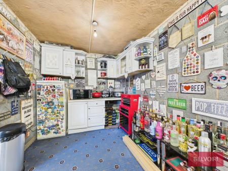 3 bedroom Semi-detached house for sale in Shaftesbury Avenue, Gwersyllt, Wrexham, LL11