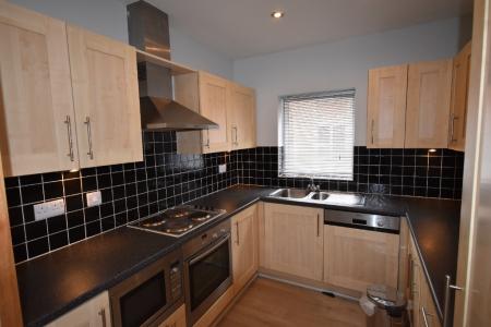 2 bedroom Flat to let in Caxton Place, Wrexham, LL11