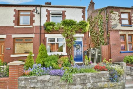 High Street, Ffrith, Wrexham, LL11