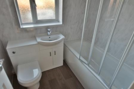 2 bedroom Terraced House to let in Dale Court, New Broughton, LL11