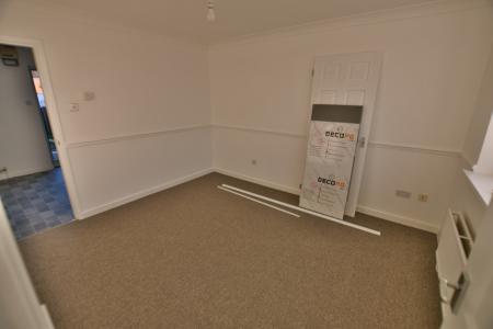 2 bedroom Terraced House to let in Dale Court, New Broughton, LL11
