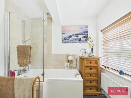 3 bedroom Terraced House for sale in Church Street, Holt, Wrexham, LL13