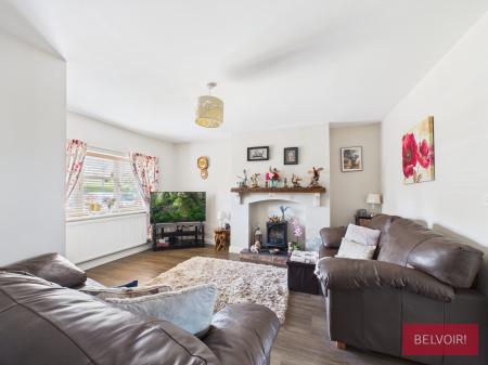 3 bedroom Terraced House for sale in Church Street, Holt, Wrexham, LL13