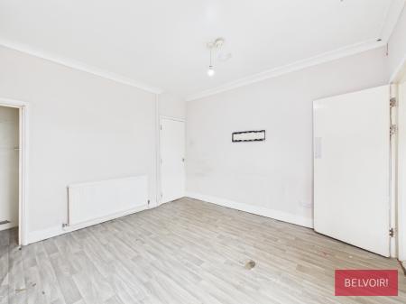 2 bedroom Terraced House for sale in Cobden Road, Wrexham, LL13
