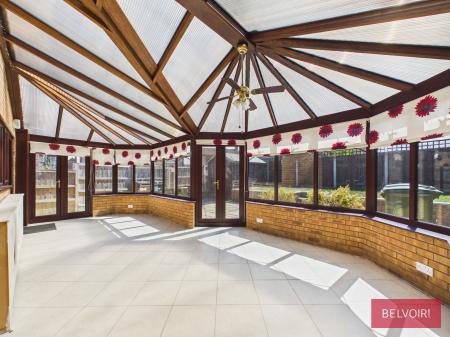 3 bedroom Detached house for sale in Woodside Court, Rhostyllen, LL14