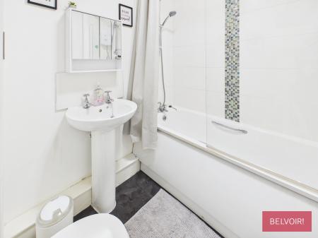 2 bedroom Flat for sale in Corunna Court, Wrexham, LL13
