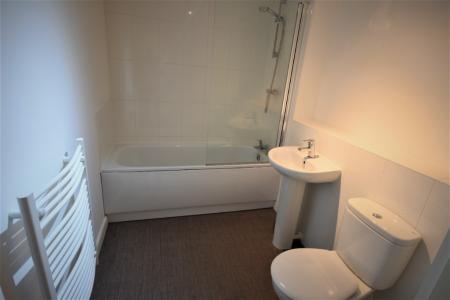 2 bedroom Flat for sale in Off Watery Road, Wrexham, LL13