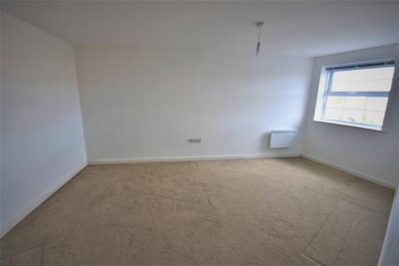 2 bedroom Flat for sale in Off Watery Road, Wrexham, LL13