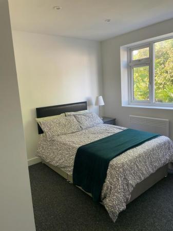 1 bedroom House share to let in Rhosddu Road, Wrexham, LL11