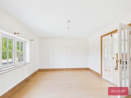 3 bedroom Detached house to let in Llyndir Lane, Rossett, LL12