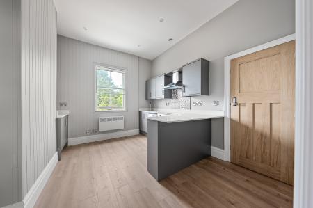1 bedroom Flat to let in St Davids House, 6 Chapel street, Wrexham, LL13