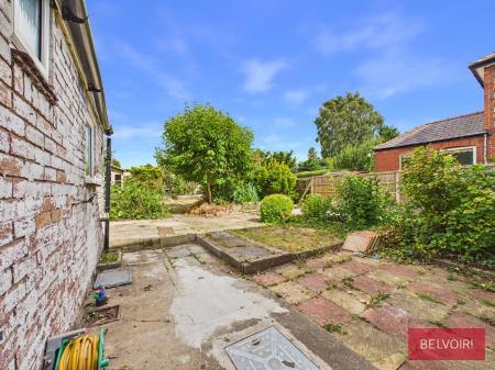 3 bedroom Semi-detached house for sale in Woodlands Road, Marford, Wrexham, LL12