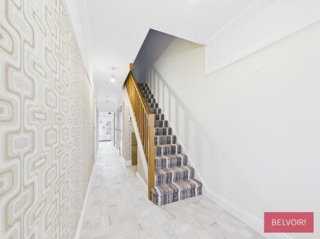 3 bedroom Detached house to let in Beechley Road, Wrexham, LL13
