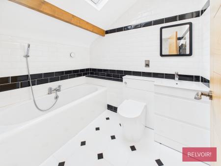 3 bedroom Detached house to let in Beechley Road, Wrexham, LL13