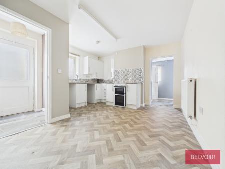 Railway Road, Cefn Mawr, LL14