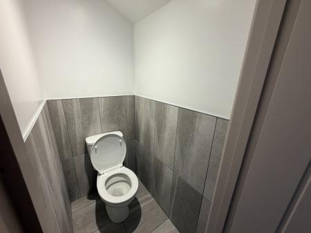 1 bedroom House share to let in Smithfield Road, Wrexham, LL13
