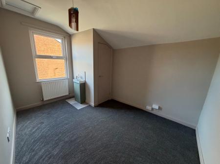 Smithfield Road, Wrexham, LL13
