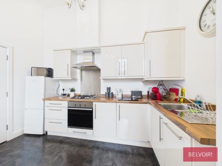 2 bedroom Flat to let in Corunna Court, Wrexham, LL13