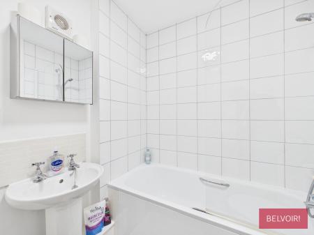 2 bedroom Flat to let in Corunna Court, Wrexham, LL13