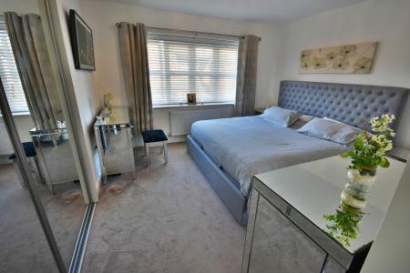 4 bedroom Detached house for sale in Llys Y Groes, Wrexham, LL13