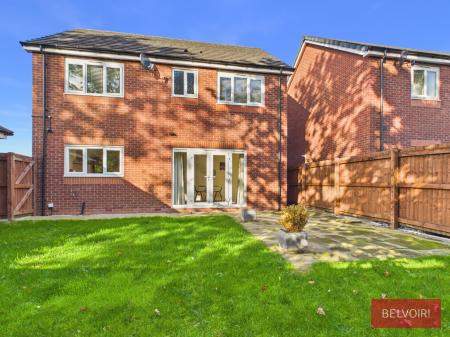 4 bedroom Detached house for sale in Llys Y Groes, Wrexham, LL13