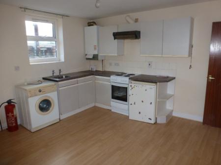 1 bedroom Flat to let in Hall Street, Rhosllanerchrugog, LL14