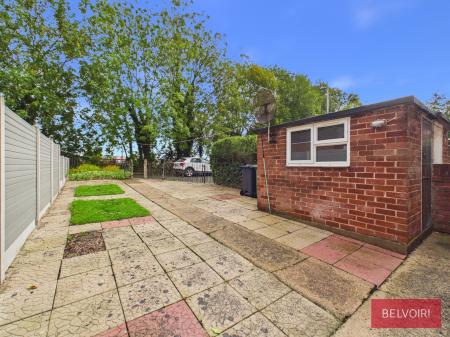 3 bedroom Terraced House for sale in Dean Road, Wrexham, LL13