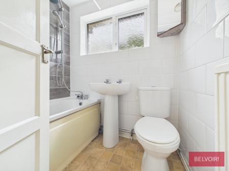 3 bedroom Terraced House for sale in Dean Road, Wrexham, LL13
