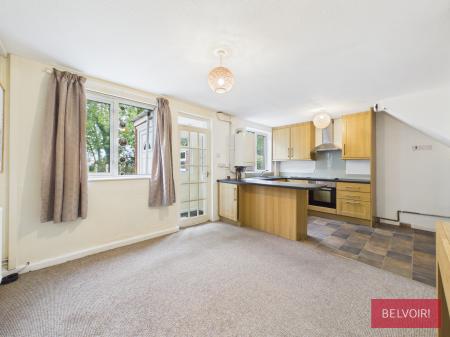3 bedroom Terraced House for sale in Dean Road, Wrexham, LL13