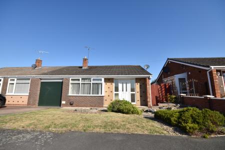 Ffordd Alun, Wrexham, LL12
