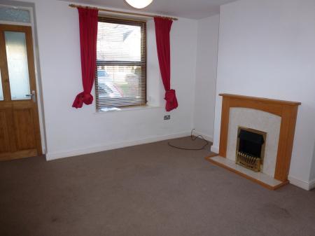 2 bedroom Semi-detached house to let in New Road, Coedpoeth, LL11