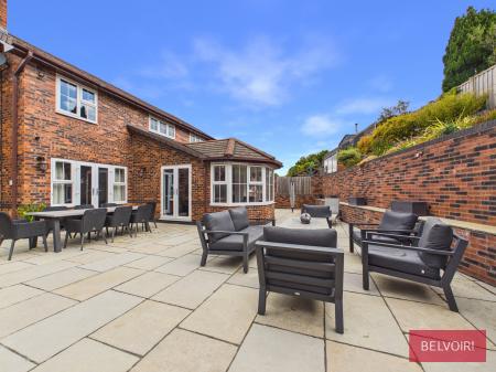 4 bedroom Detached house for sale in Orchard Gardens, Wrexham, LL11