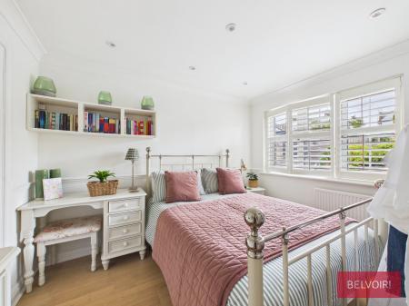 4 bedroom Detached house for sale in Orchard Gardens, Wrexham, LL11