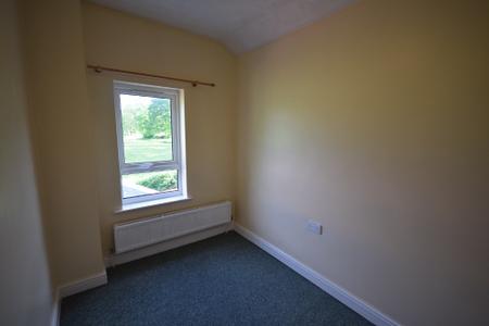 3 bedroom Terraced House to let in Norman Road, Wrexham, LL13