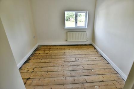 2 bedroom Flat to let in Harwoods Lane, Rossett, LL12