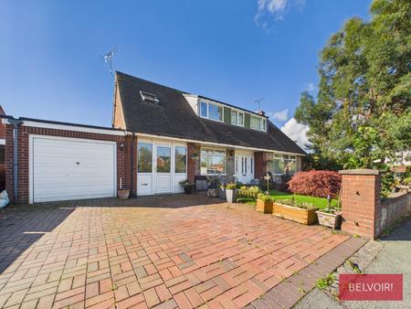 15 Railway Road, Rhosddu, Wrexham, LL11