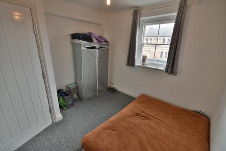 1 bedroom Flat to let in Ney Court, Wrexham, LL13