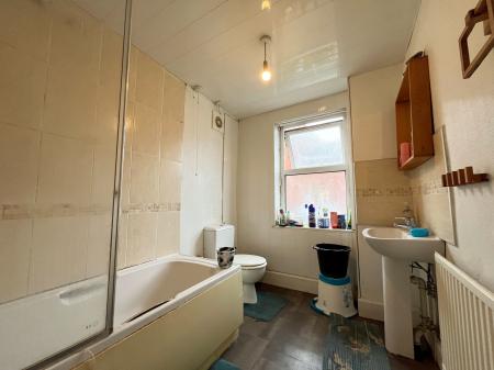 2 bedroom Terraced House for sale in Bede Street, Leicester, LE3