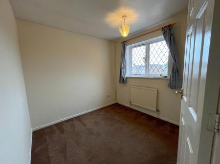 4 bedroom Detached house for sale in James Gavin Way, Oadby Grange, Leicester, LE2