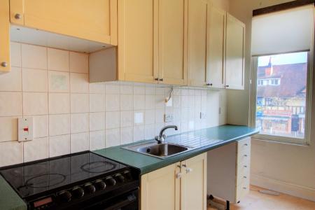 1 bedroom Flat for sale in Narborough Road, Leicester, LE3