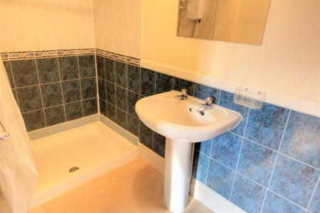 1 bedroom Flat for sale in Narborough Road, Leicester, LE3