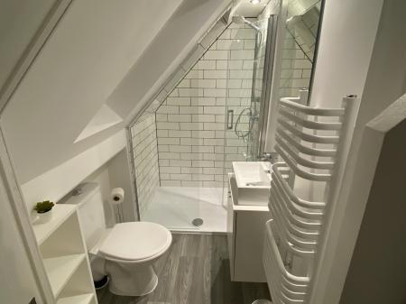 6 bedroom Semi-detached house to let in Duncan Road, Aylestone, Leicester, LE2