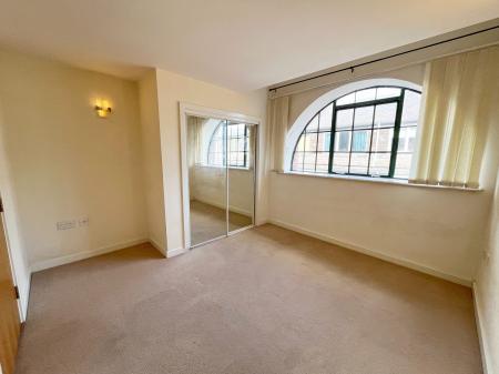2 bedroom Flat to let in Rutland Street, City Centre, Leicester, LE1